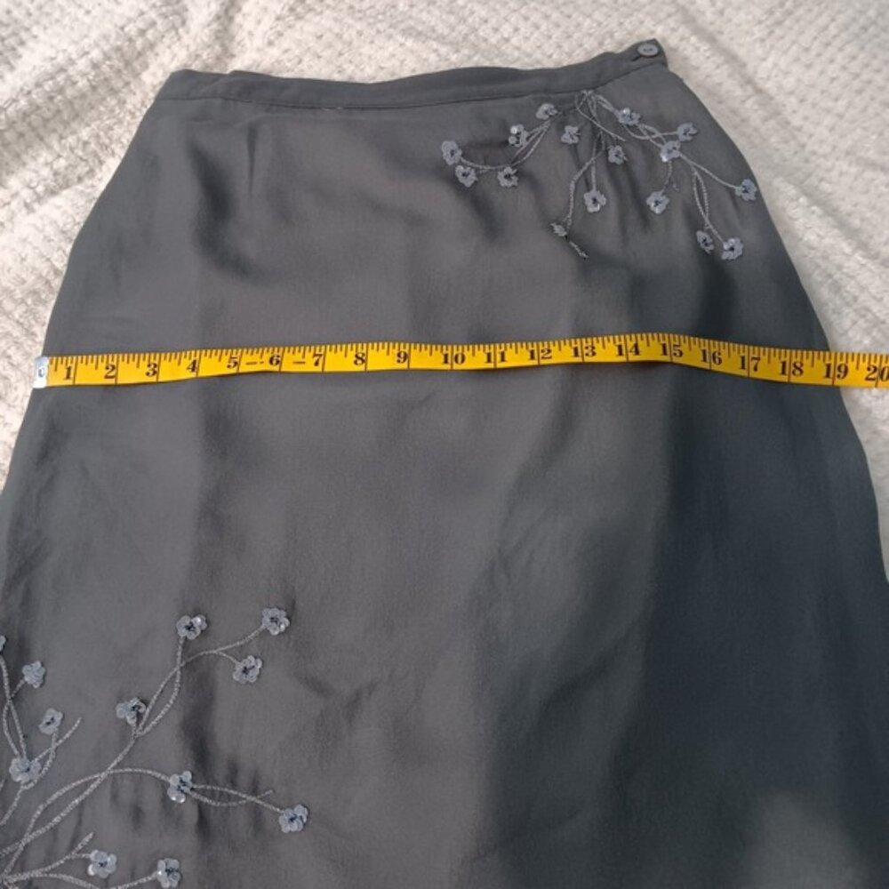 Floral Beaded Embroidered Silk Skirt-Size 8 - Picture 7 of 9